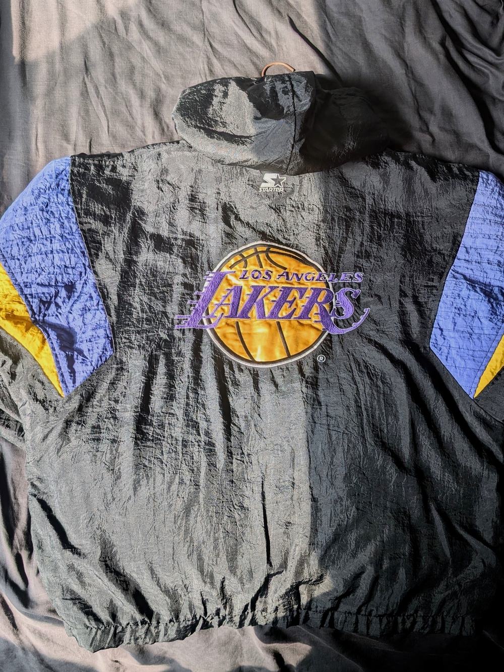 Vintage STARTER Black Lakers Embroidered Logo Anorak Jacket - Picture 5 of 5
